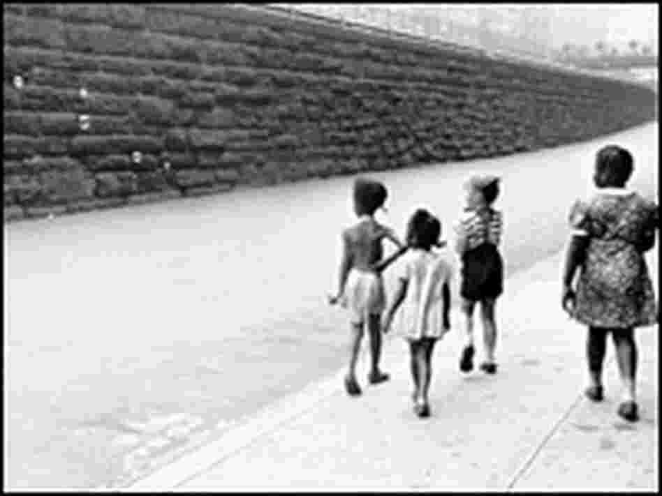 'Bubbles,' New York, circa 1940. 'Bubbles,' New York, circa 1940.