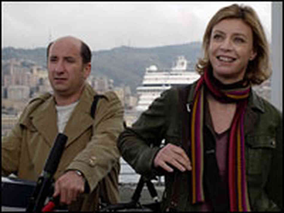 Antonio Albanese and Margherita Buy in 'Days and Clouds'