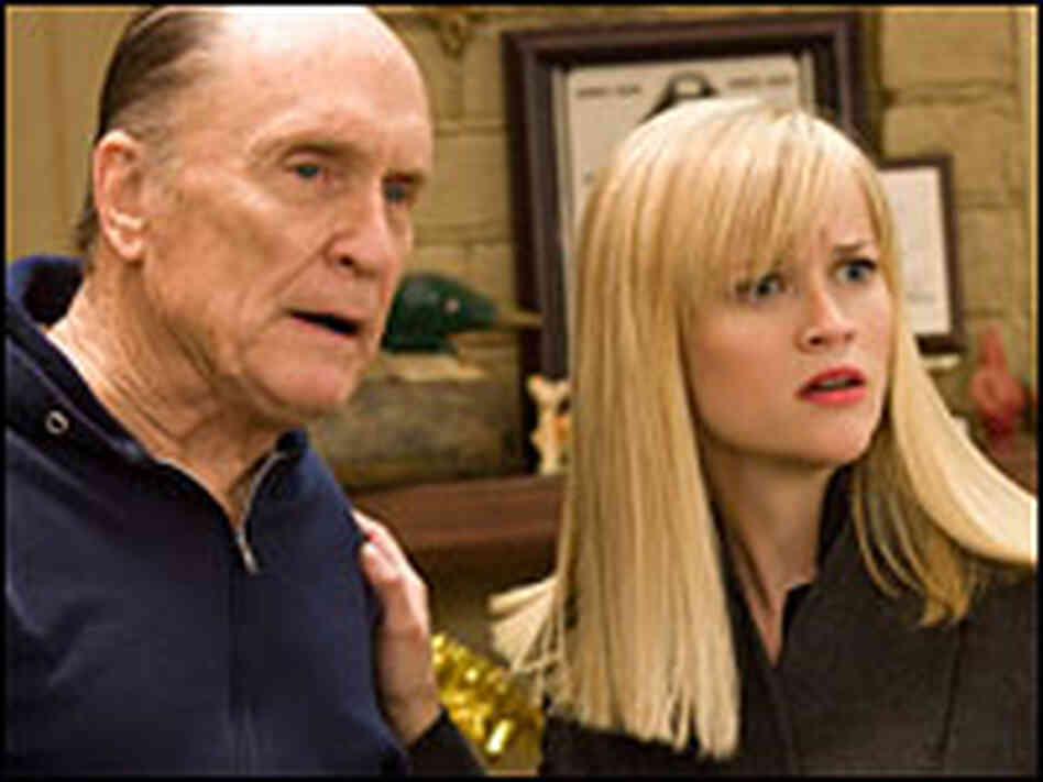 Robert Duvall as Howard and Kate