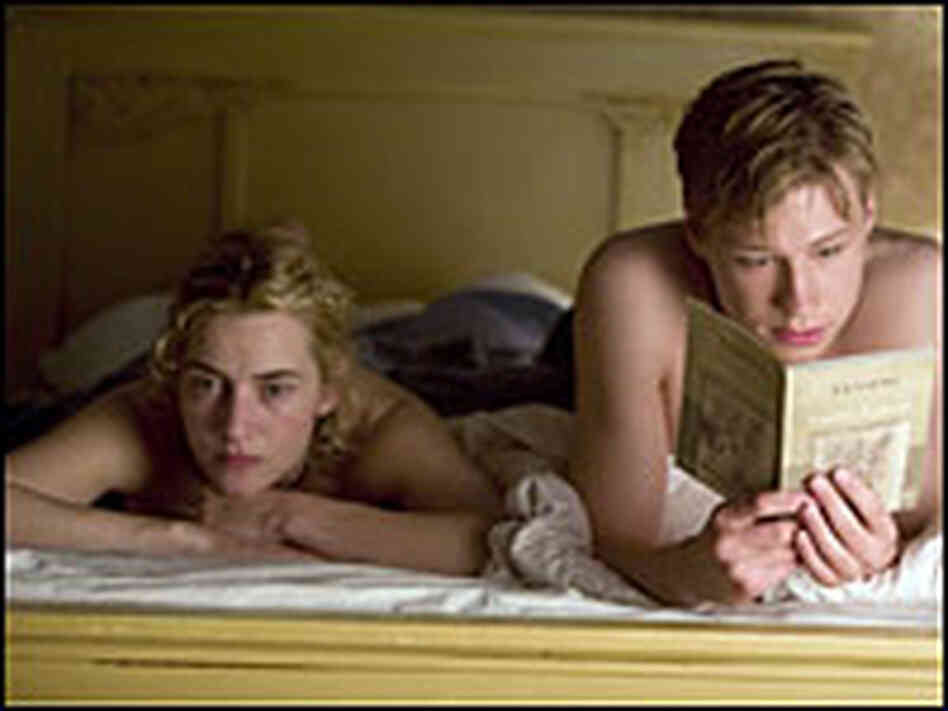 Kate Winslet and David Kross as young Michael Berg