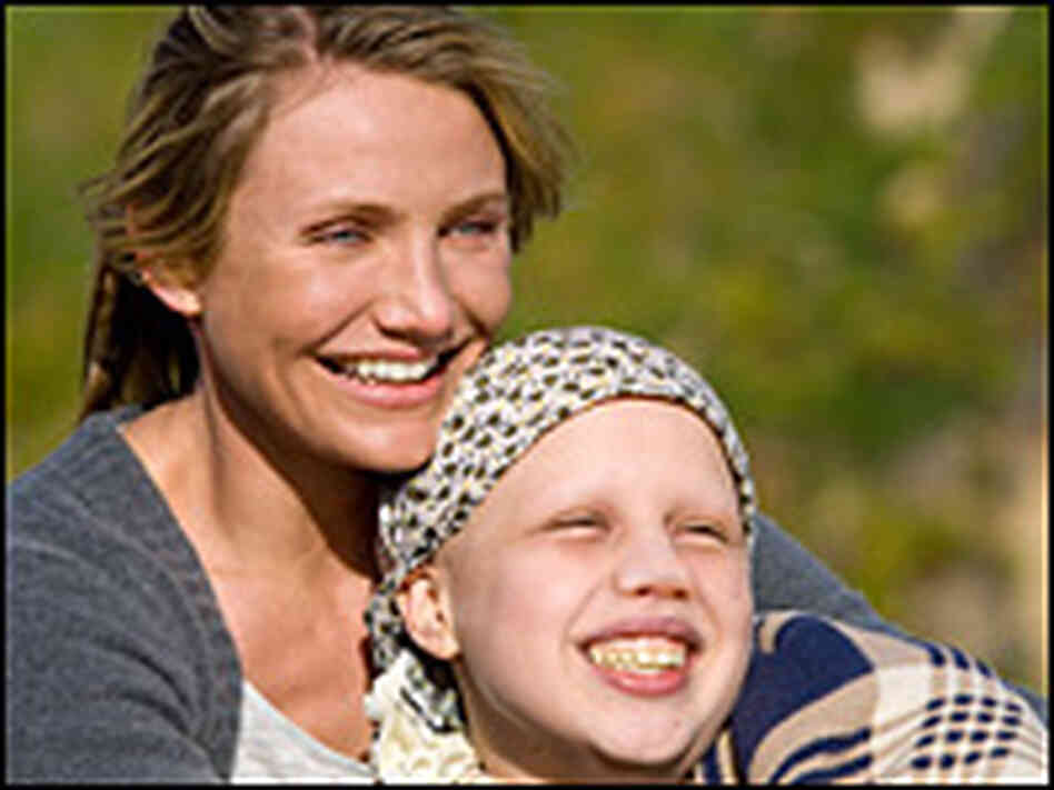 Cameron Diaz and Sofia Vassilieva in 'My sister's Keeper'