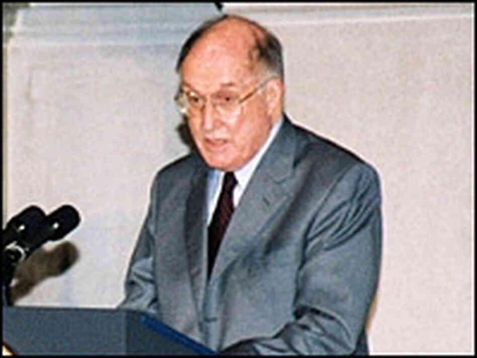 Chief Justice Rehnquist at a 2003 ceremony. Credit: National Archives Chief Justice Rehnquist at a 2003 ceremony. Credit: National Archives