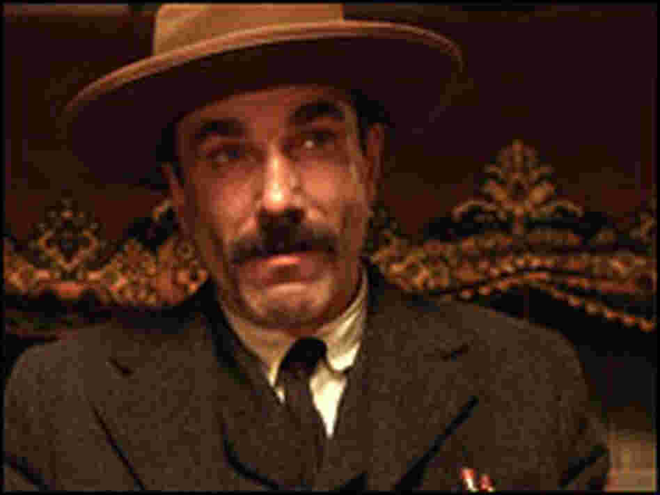 Daniel Day-Lewis plays Daniel Plainview in "There Will Be Blood" Daniel Day-Lewis plays Daniel Plainview in "There Will Be Blood"