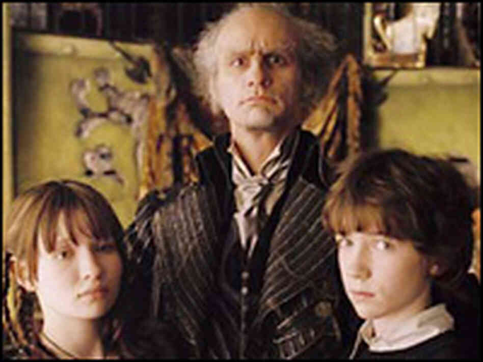 Jim Carrey, Emily Browning and Liam Aiken in 'Lemony Snicket's A Series of Unfortunate Events.' Jim Carrey, Emily Browning and Liam Aiken in 'Lemony Snicket's A Series of Unfortunate Events.'