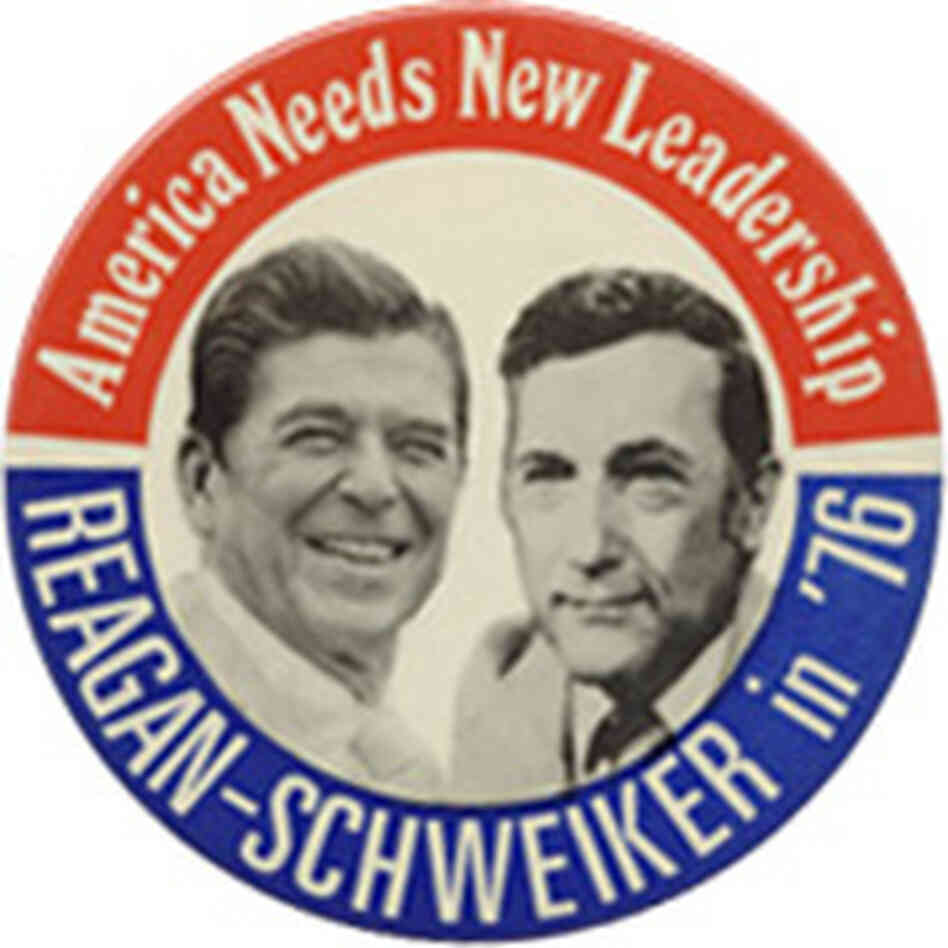 Ronald Reagan and Schweiker '76 button Ronald Reagan and Schweiker '76 button