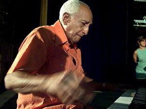 Ruben Gonzalez (300)