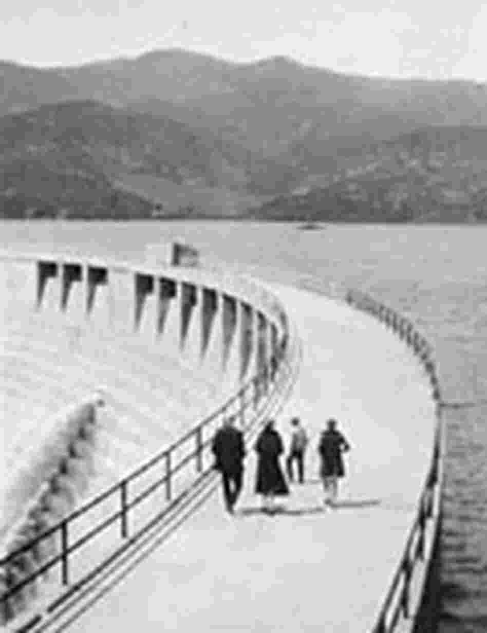 St. Francis Dam, before the disaster St. Francis Dam, before the disaster