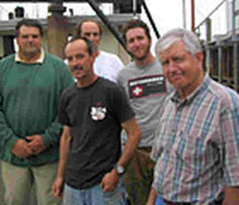Fishermen and scientists involved in the project, out at sea. Fishermen and scientists involved in the project, out at sea.