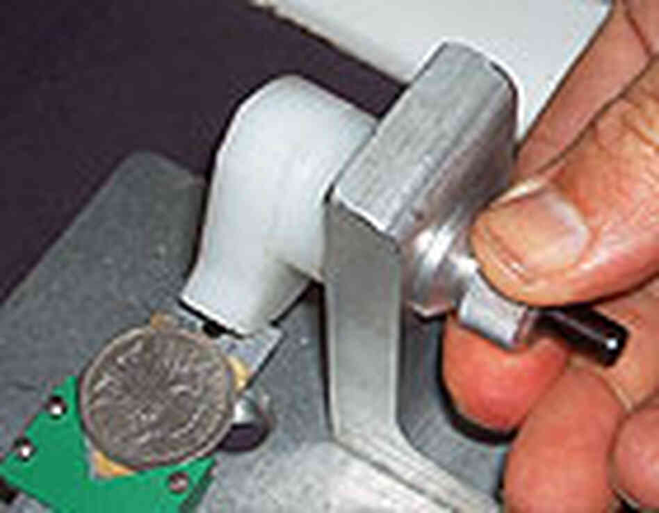 Statistician Persi Diaconis' mechanical coin flipper.