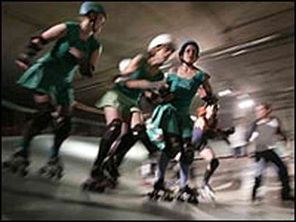 L.A. Derby Dolls game L.A. Derby Dolls game