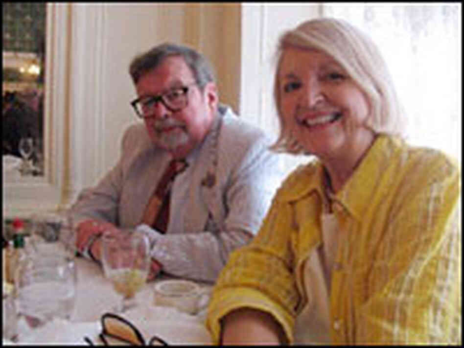 Authors Kenneth Holditch and Marda Burton dine at Galatoire's. Authors Kenneth Holditch and Marda Burton dine at Galatoire's.