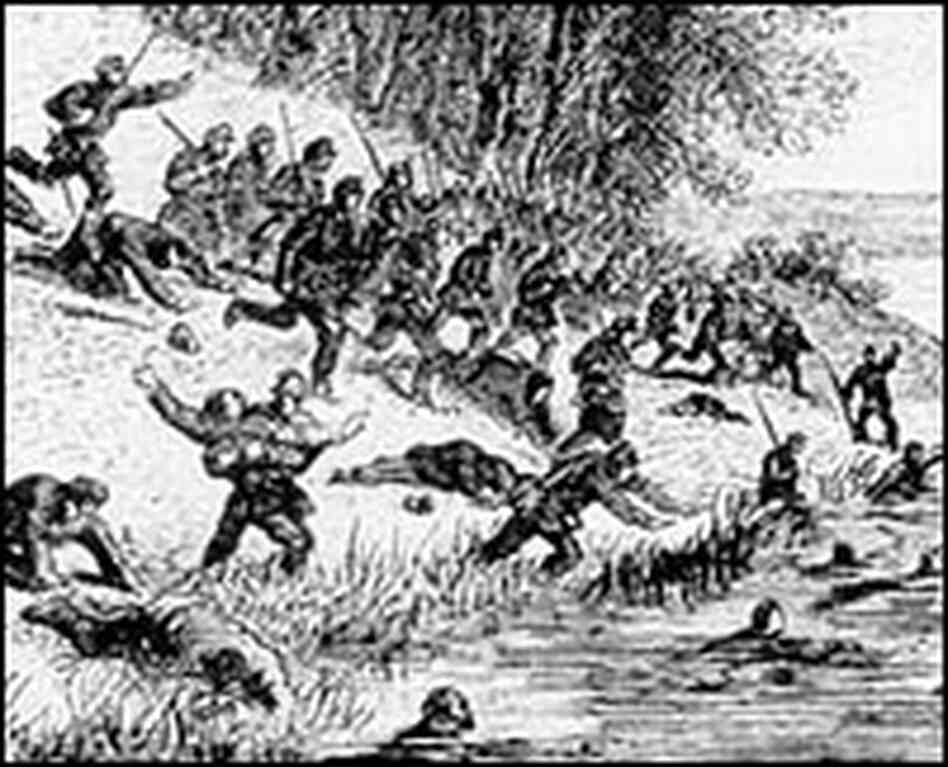 Union troops retreat from Ball's Bluff into the Potomac River.
