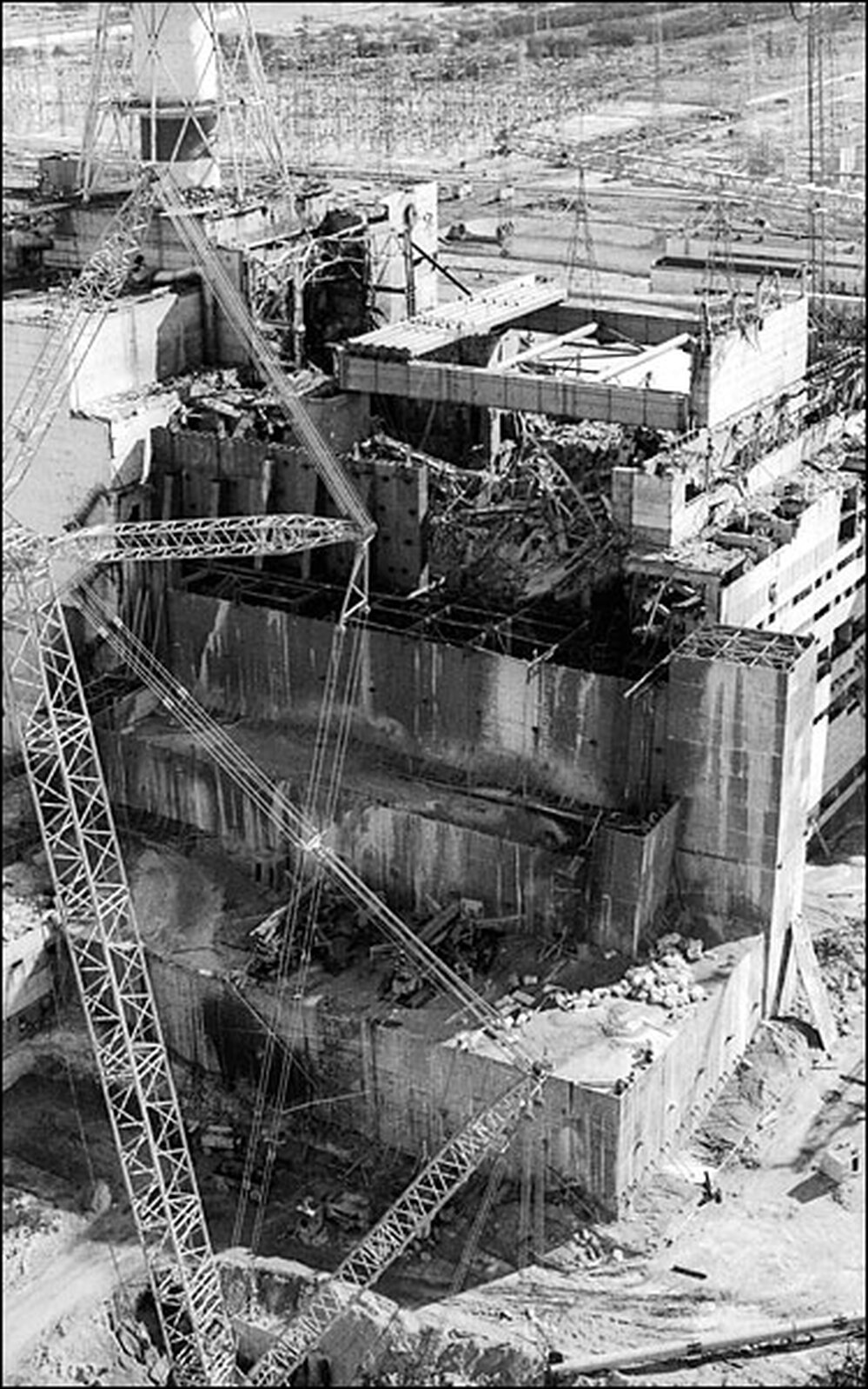 An aerial view of the fourth reactor of the Chernobyl nuclear plant
