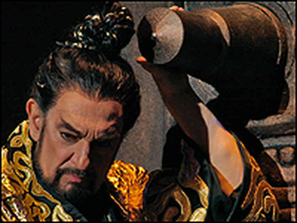 Placido Domingo as Emperor Qin.