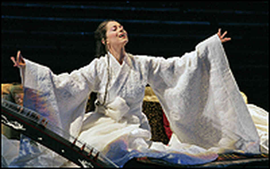 Elizabeth Futral as Princess Yueyang.
