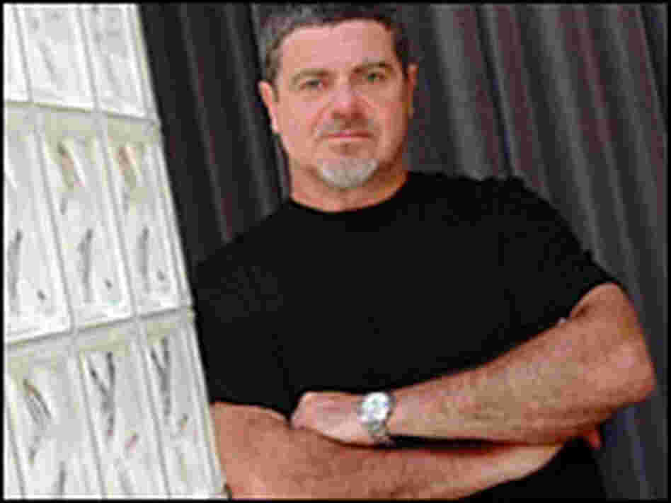 Gustavo Santaolalla Gustavo Santaolalla