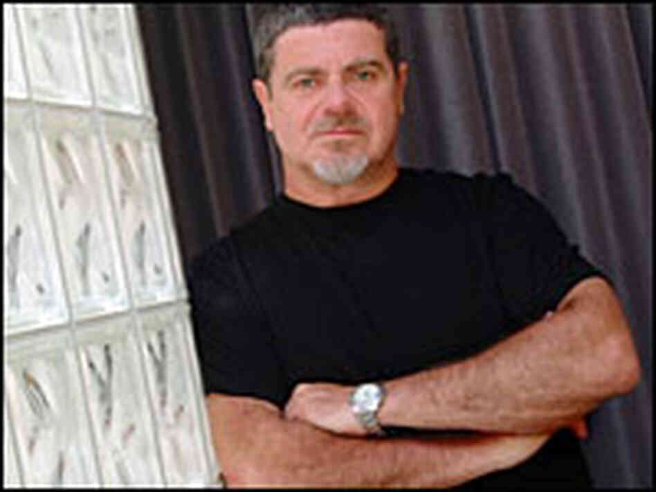 Gustavo Santaolalla Gustavo Santaolalla