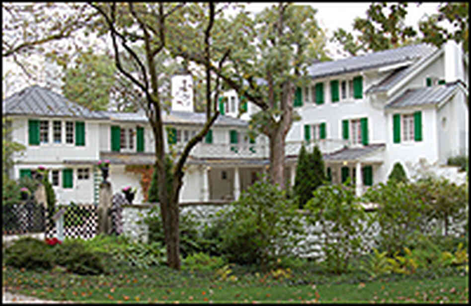 The 'Fabulous Lunts,' Alive at Ten Chimneys NPR