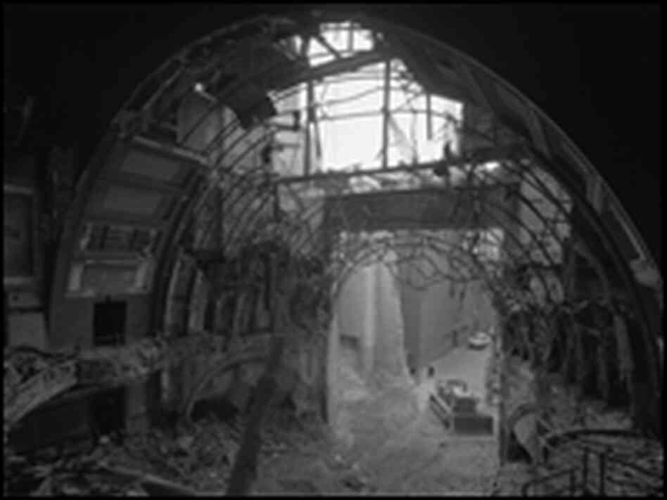 Garrick Theater demolition, 1961
