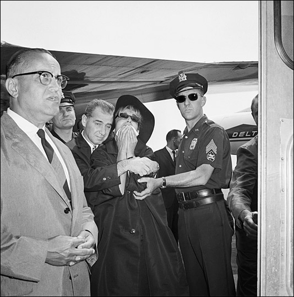 Robert and Carolyn Goodman see the body of their son arriving in New Jersey in 1964.