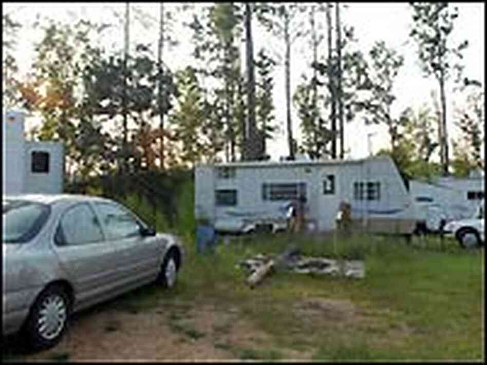 Trailers and cars at Scenic Trails trailer park.