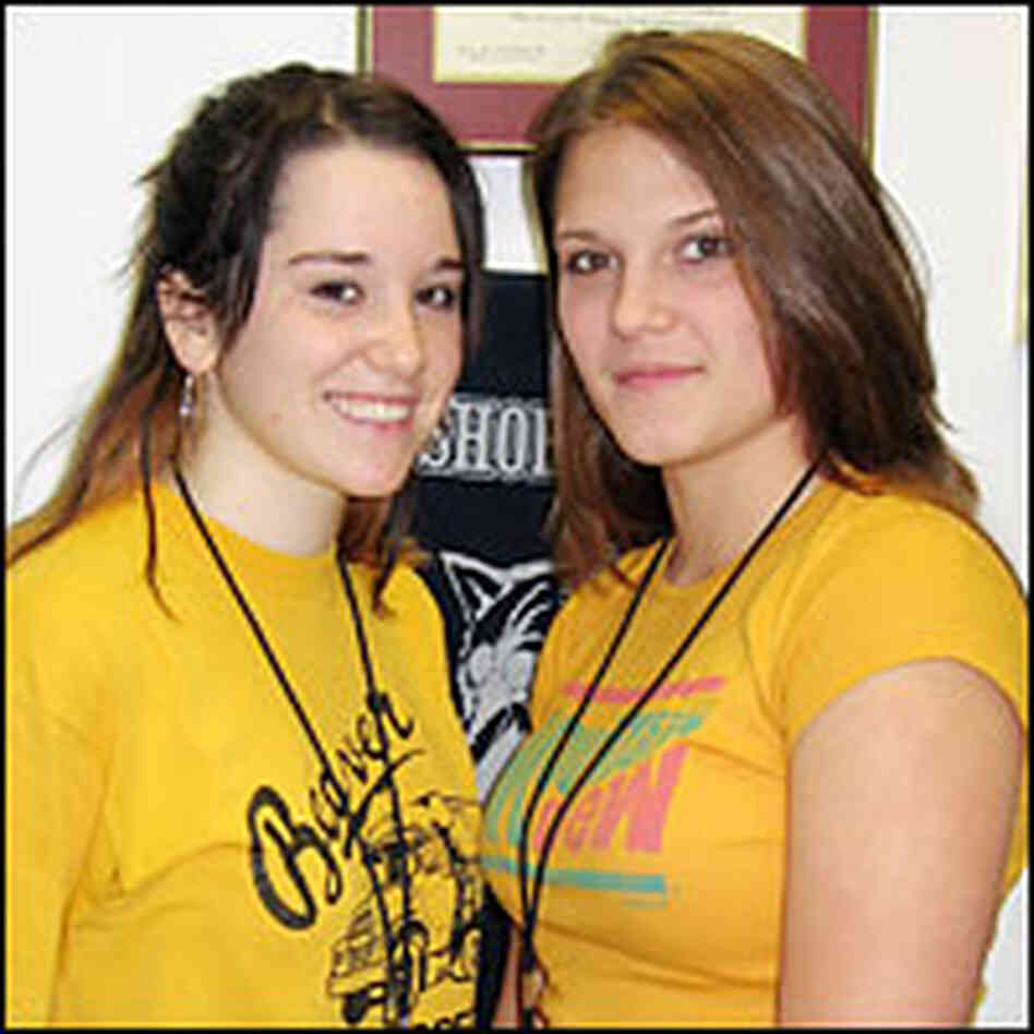 Amanda Gillinger and Allissa Richards Amanda Gillinger and Allissa Richards