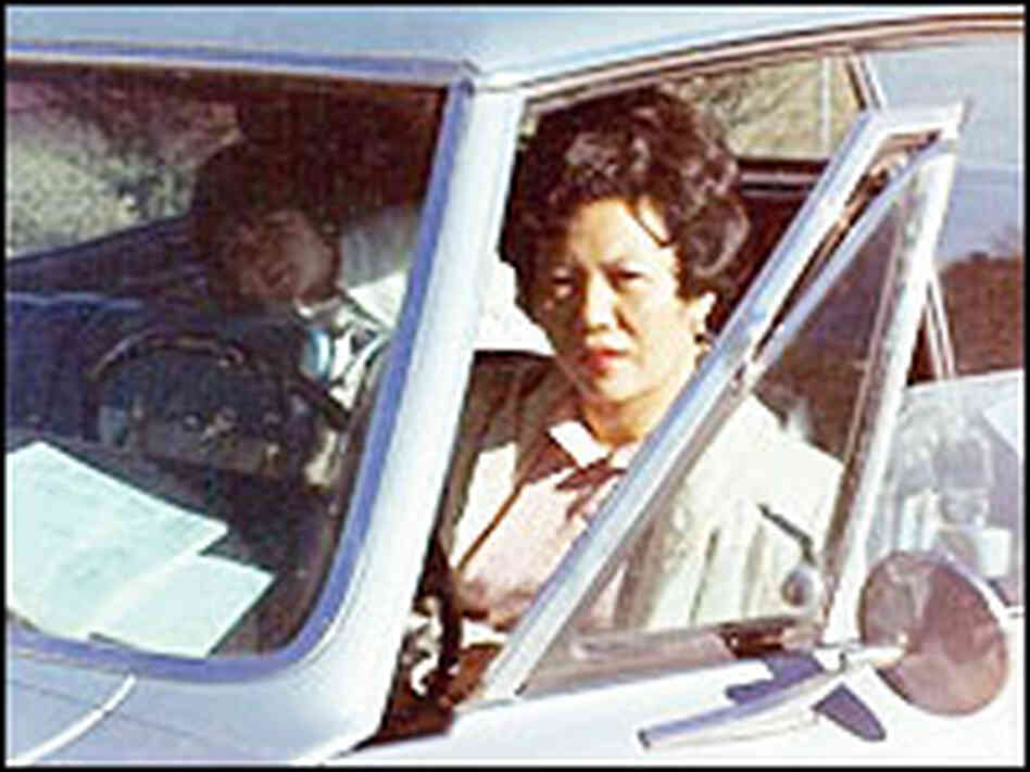 Yum King Wong with her daughter Wanda