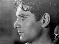 Laurence Olivier in <em>Fire Over England</em>, 1936.