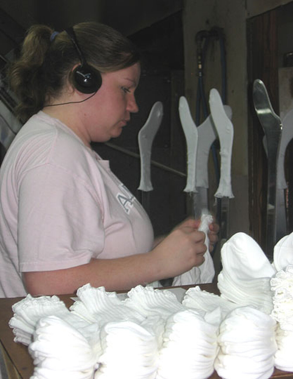 Worker in Fort Payne, Ala.