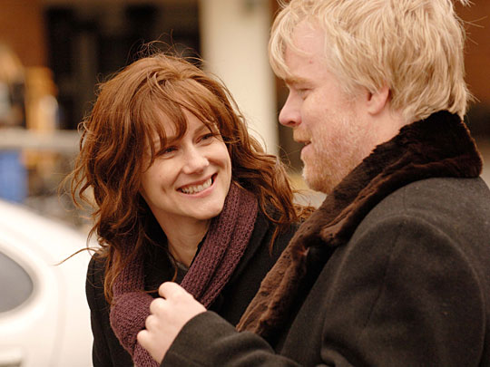 Laura Linney and Philip Seymour Hoffman