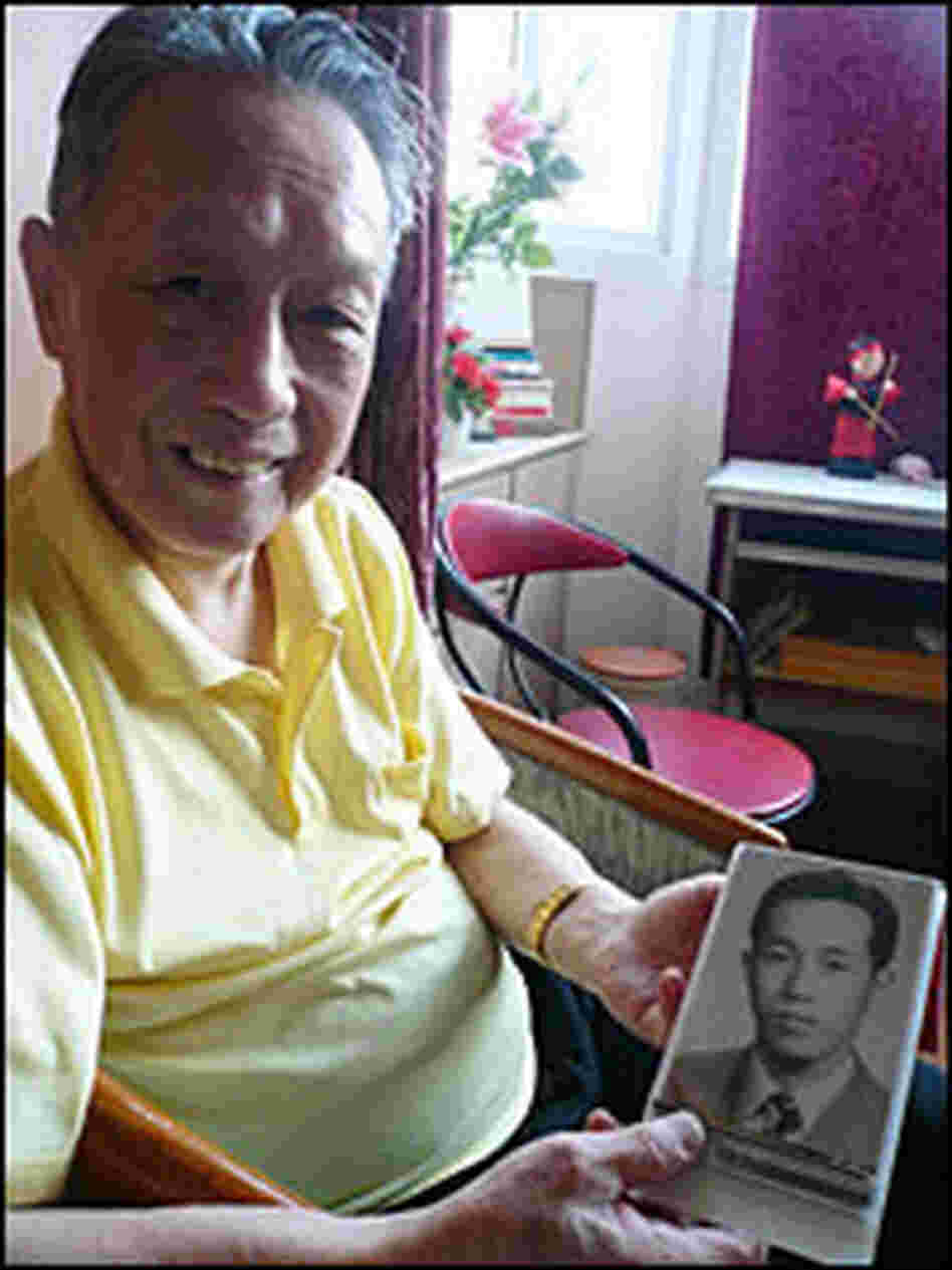 Zheng Deren, double bass player in the first all-Chinese band at Shanghai's Paramount dancehall