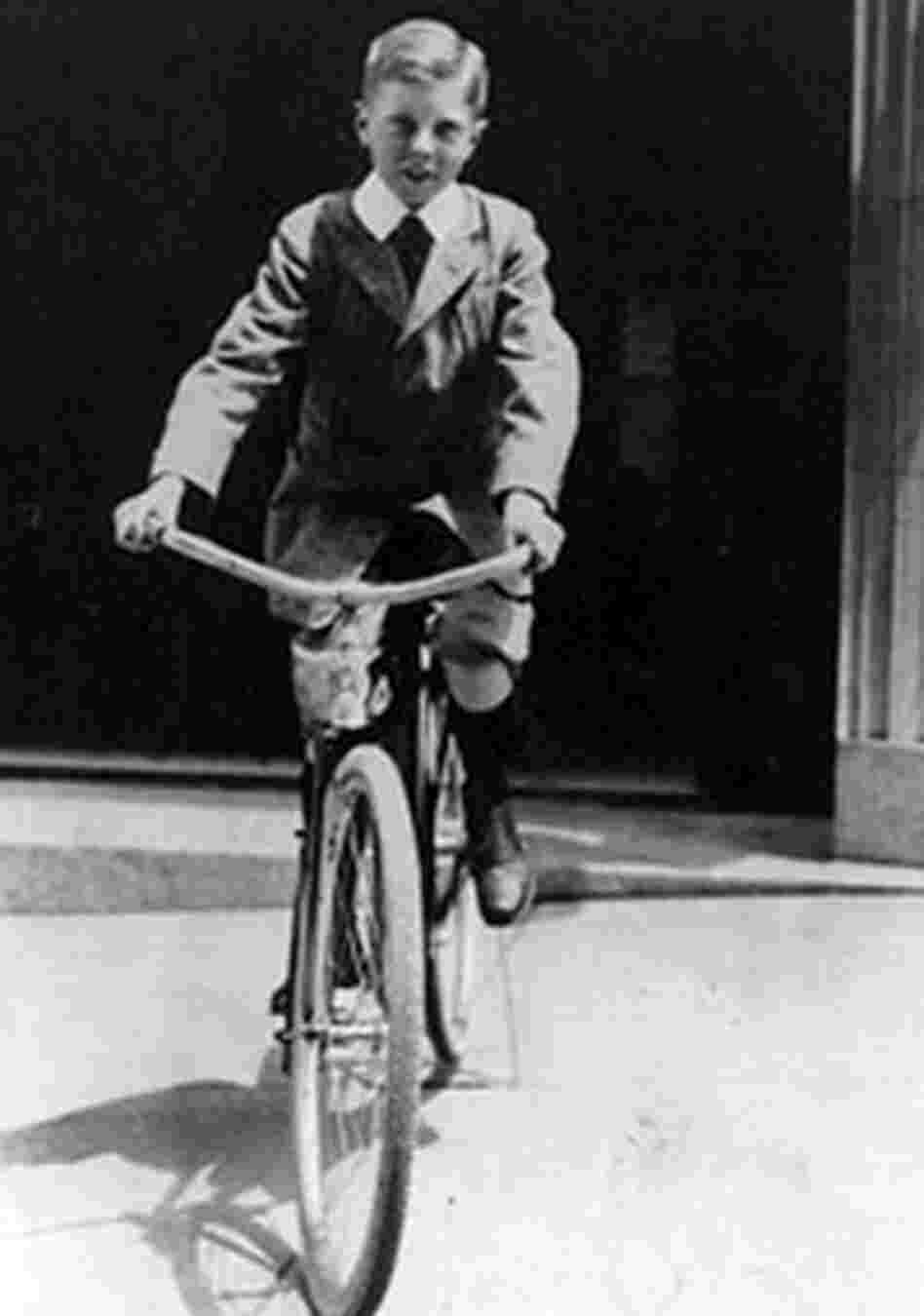 The young Elliott Carter The young Elliott Carter