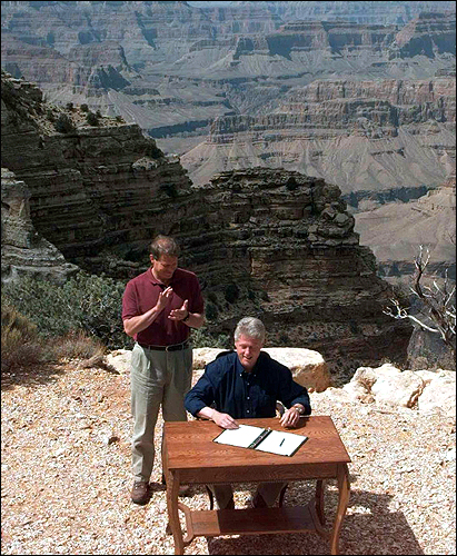 President Bill Clinton signs an order to designate Grand Staircase-Escalante national monument.