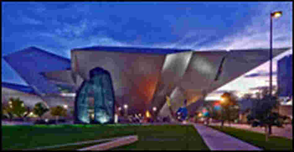 The Hamilton Building at the Denver Art Museum at night.