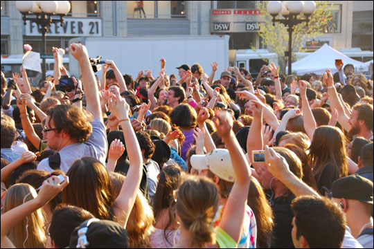 A crowd of silent ravers in NYC's Union Square.