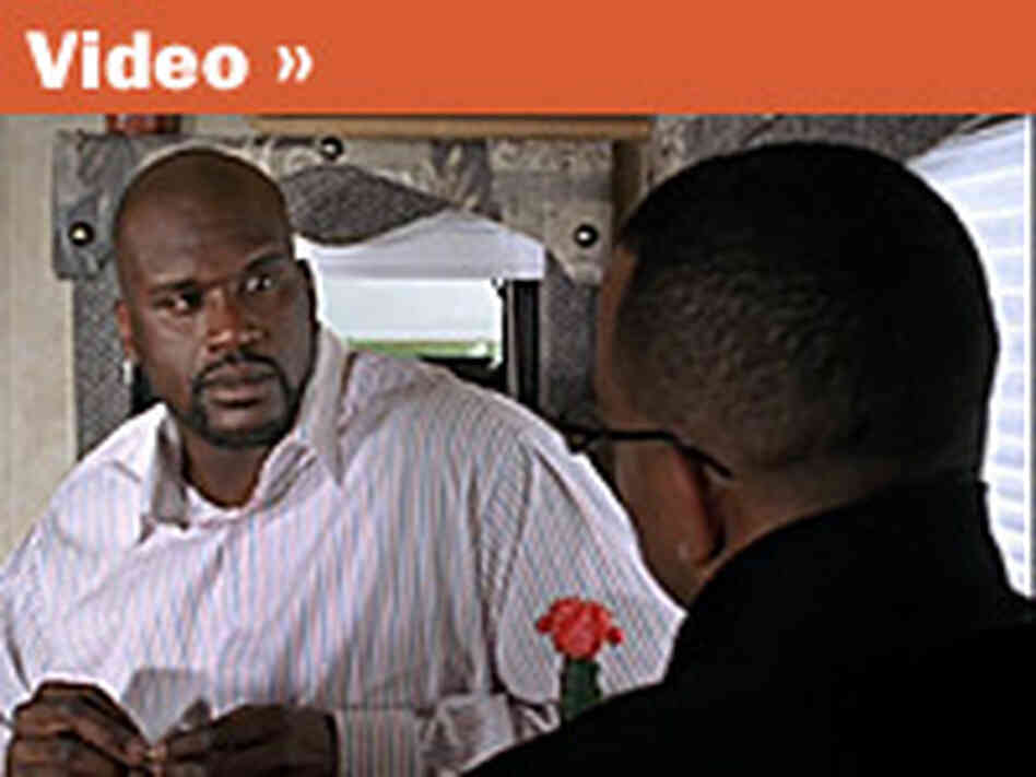 Shaquille O'Neal Plays Scrabble Shaquille O'Neal Plays Scrabble