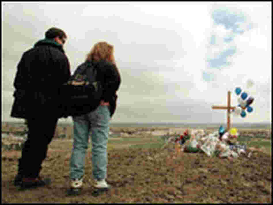 Columbine mourners