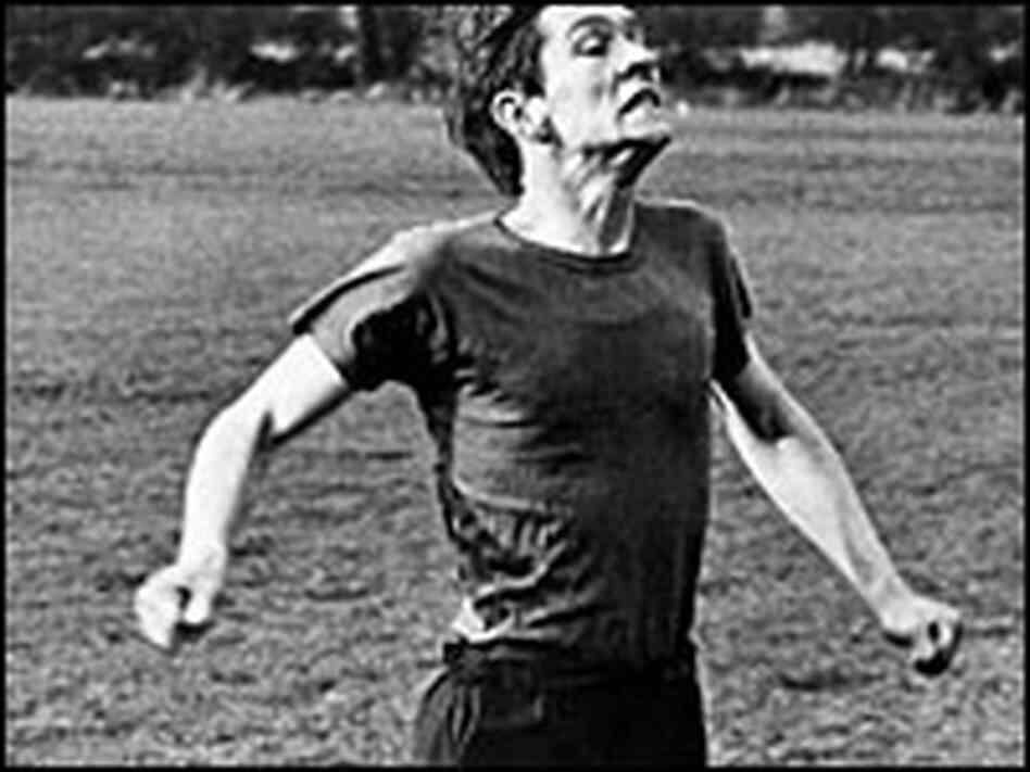 Tom Courtenay as Colin Smith