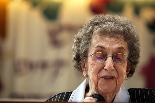 Flo Wish, 91, practices for her bat mitzvah on March 22.