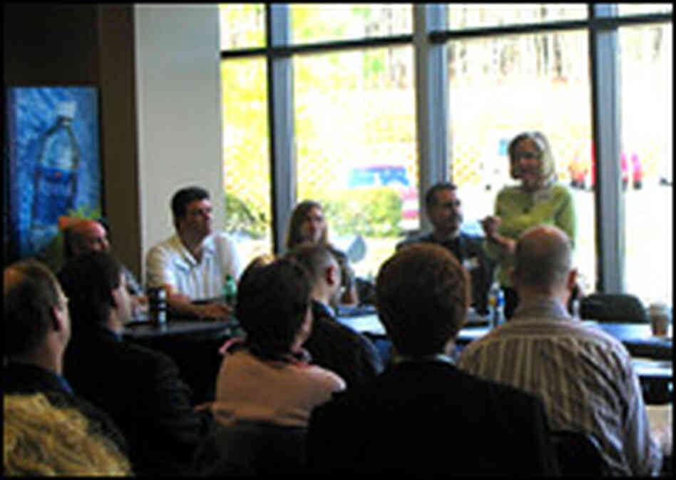 Diane Buehler speaks at a meeting of Hope Job Seekers.