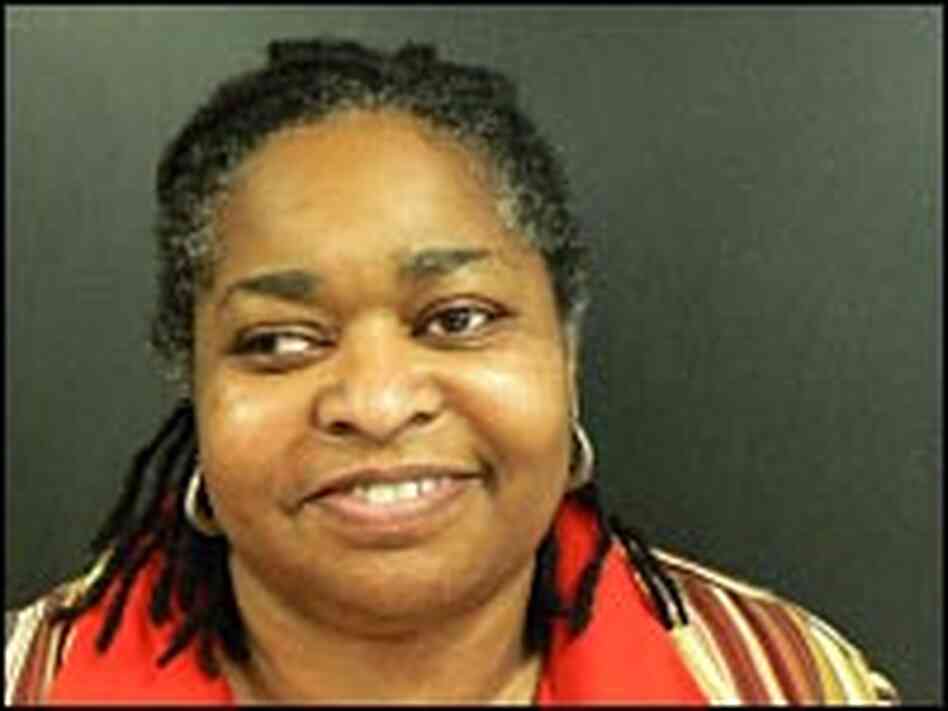 Anna Washington says she will pull her son Wayne out of Bridgeport's public school system Anna Washington says she will pull her son Wayne out of Bridgeport's public school system