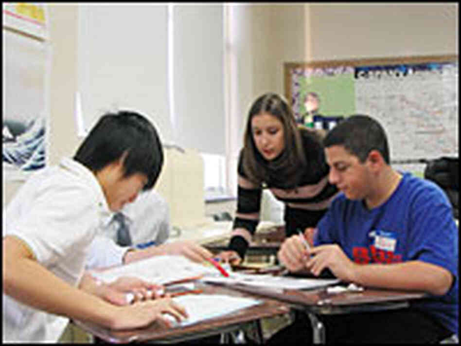 Mandee Bellarossa and Students