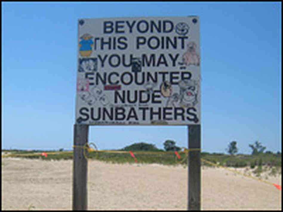 Gunnison Beach sign