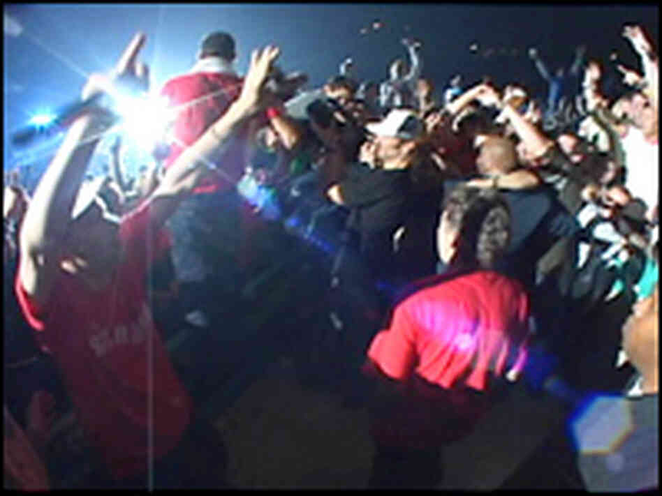 Into the Crowd: A scene from 'Awesome; I F*****' Shot That!' Into the Crowd: A scene from 'Awesome; I F*****' Shot That!'
