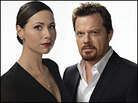 Eddie Izzard and Minnie Driver in 'The Riches' Eddie Izzard and Minnie Driver in 'The Riches'