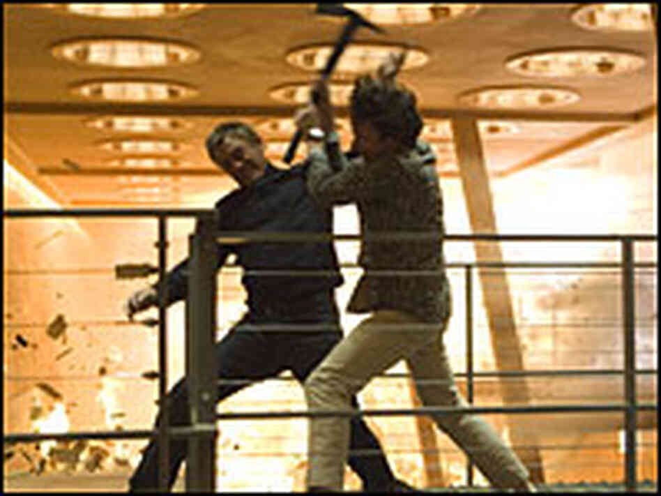 Daniel Criag and Mathieu Amalric as Dominic Greene battle it out