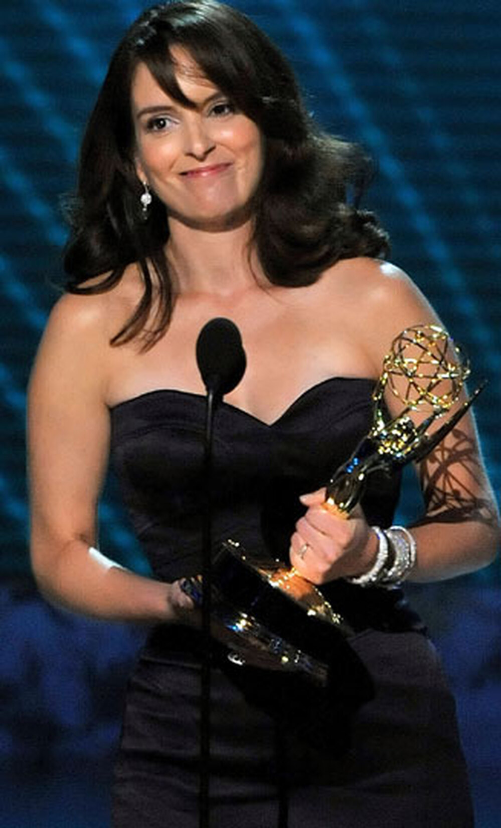Tina Fey Receives Emmy