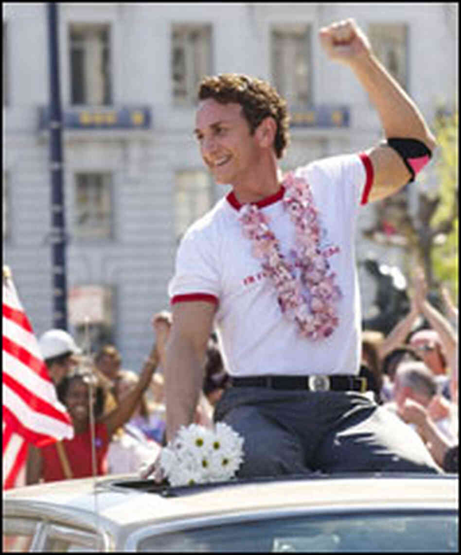 Sean Penn as Harvey Milk Sean Penn as Harvey Milk