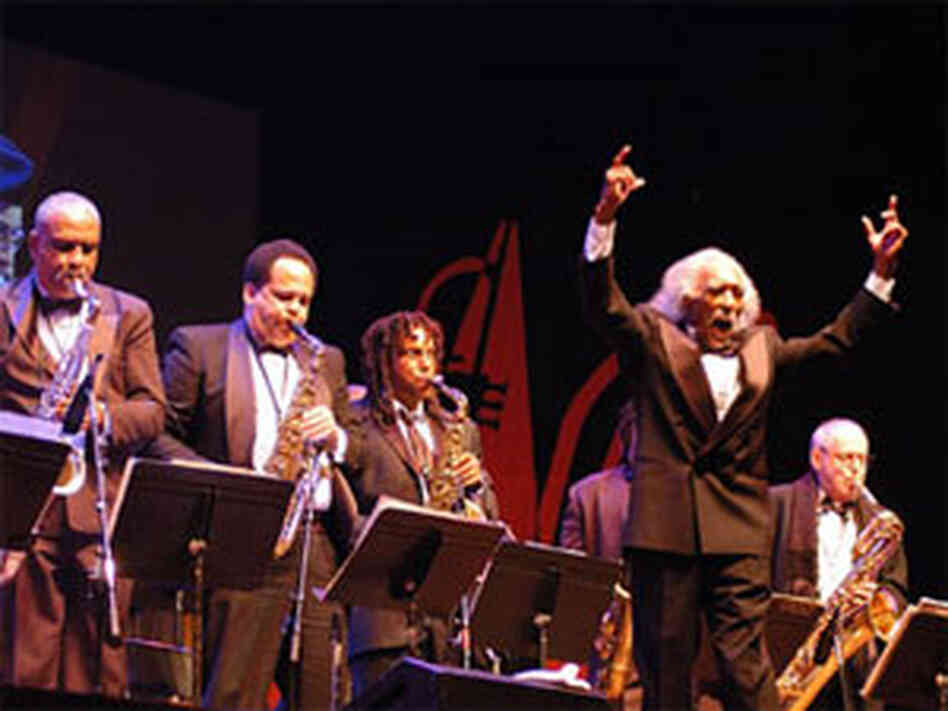 Gerald Wilson (300) Gerald Wilson (300)