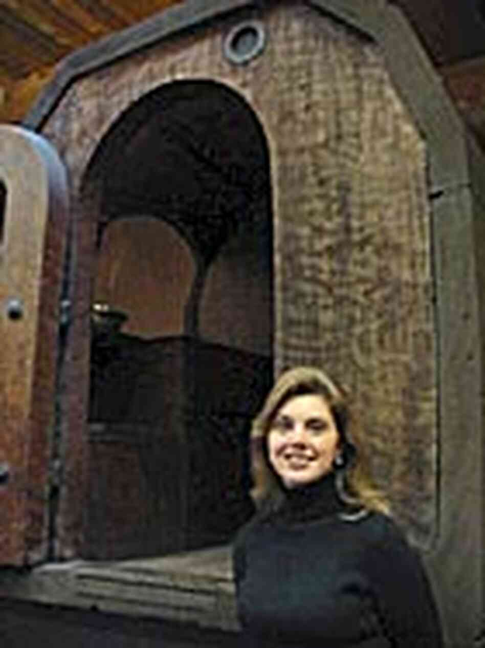 Suzanne Van Meter and the Travel Log Suzanne Van Meter and the Travel Log